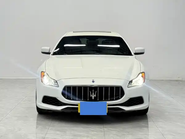 Maserati Quattroporte 2014