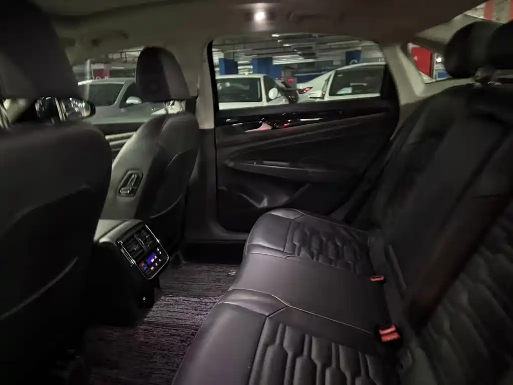 Volkswagen Passat 2020