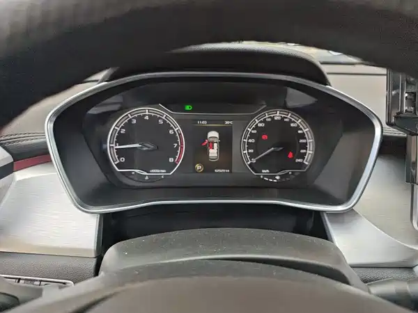 Geely Binyue 2022