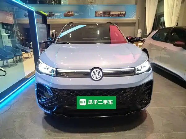 Volkswagen Tiguan L 2024