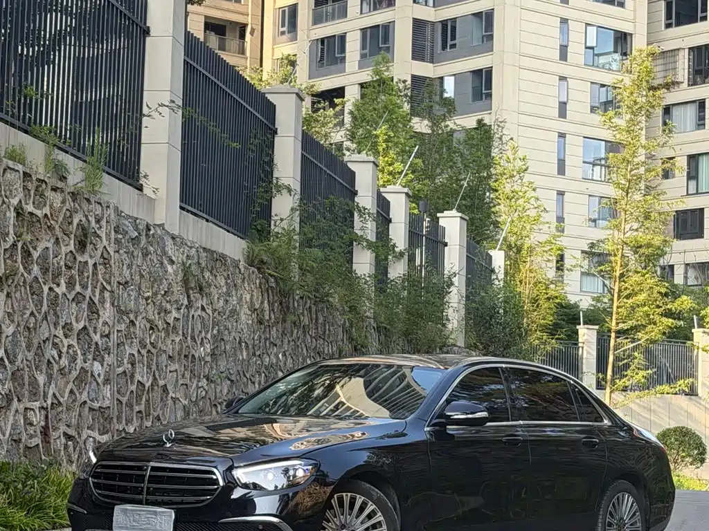 Mercedes-Benz E-Class 2019