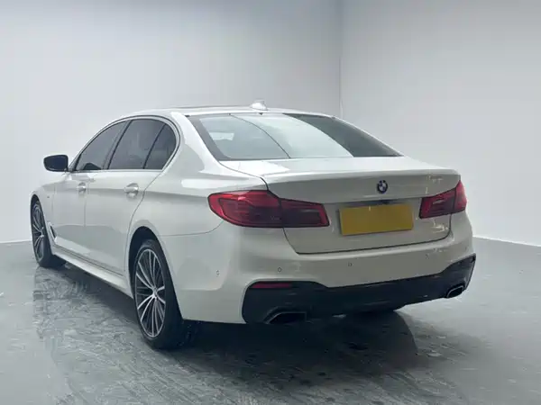 BMW 5 Series 2020