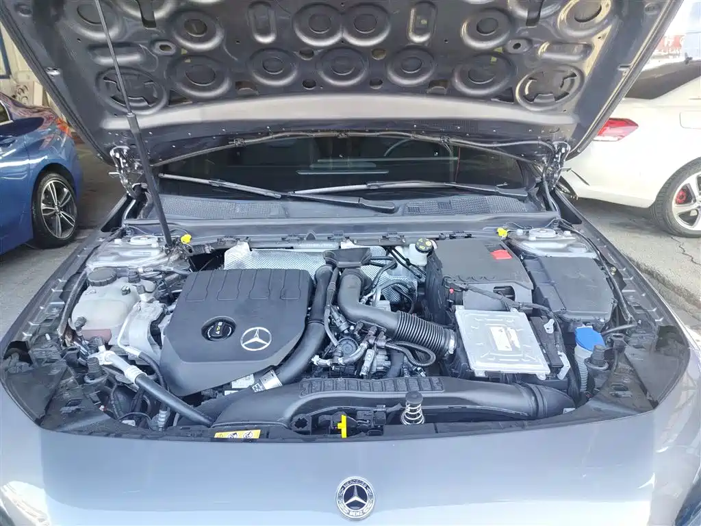 Mercedes-Benz A-Class 2021 — фото 16
