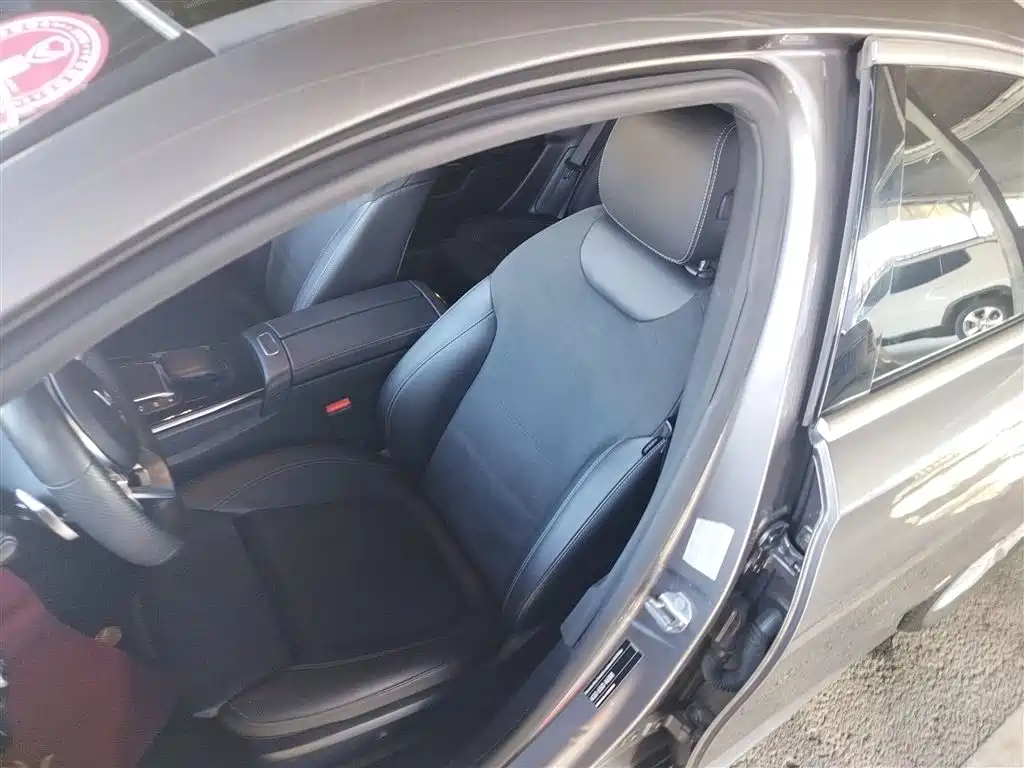 Mercedes-Benz A-Class 2021 — фото 11