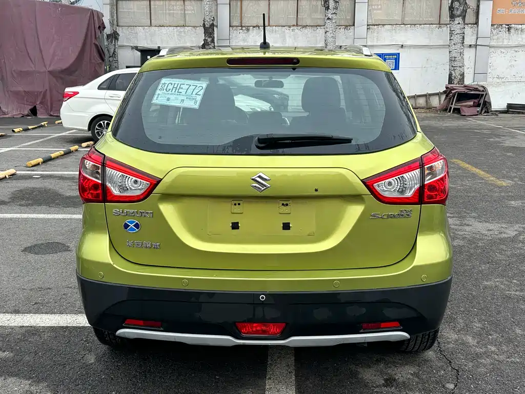 Suzuki S-Cross 2014 — фото 4