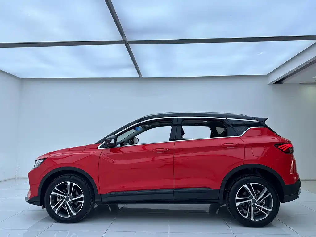 Geely Binyue 2022