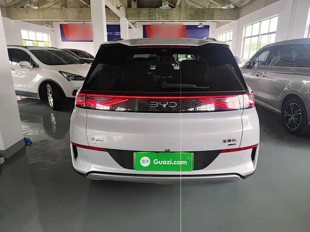 BYD Sealion 05 EV 2025 — фото 6