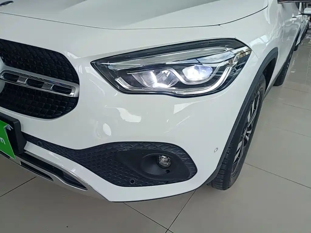 Mercedes-Benz GLA 2021 — фото 24