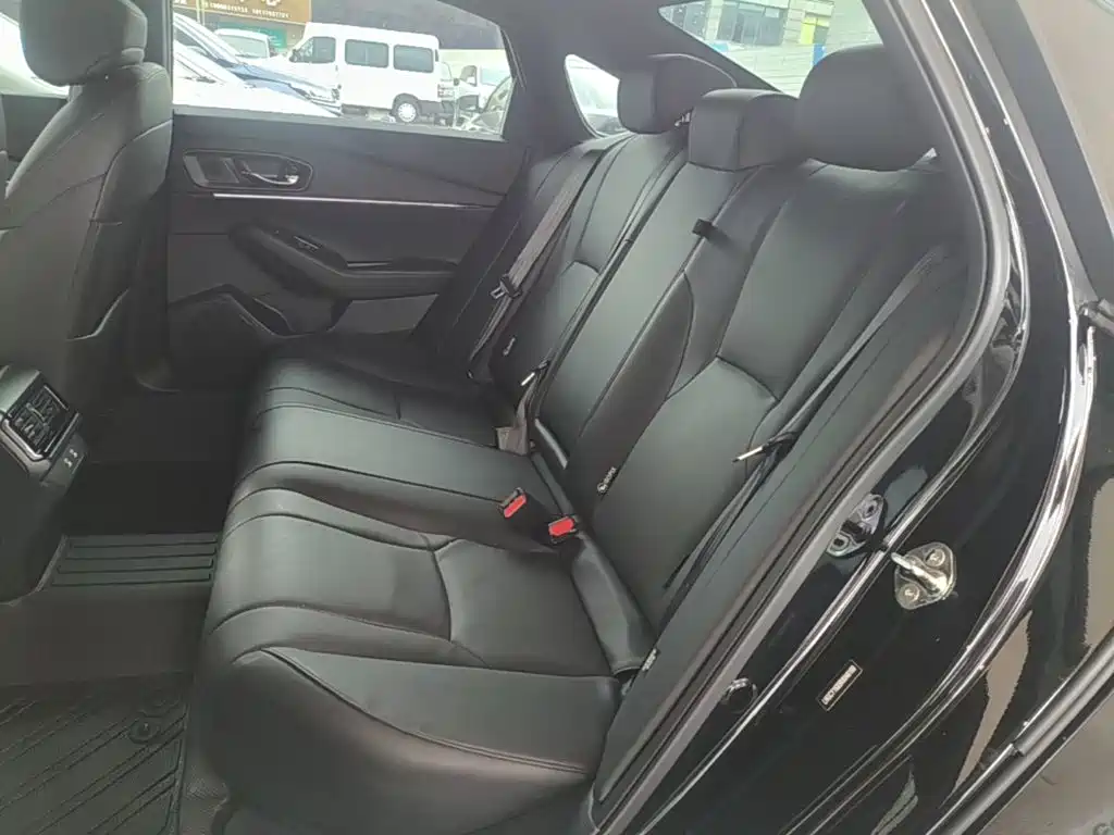 Honda Accord 2024 — фото 17