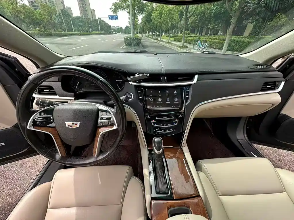 Cadillac XTS 2019 — фото 7