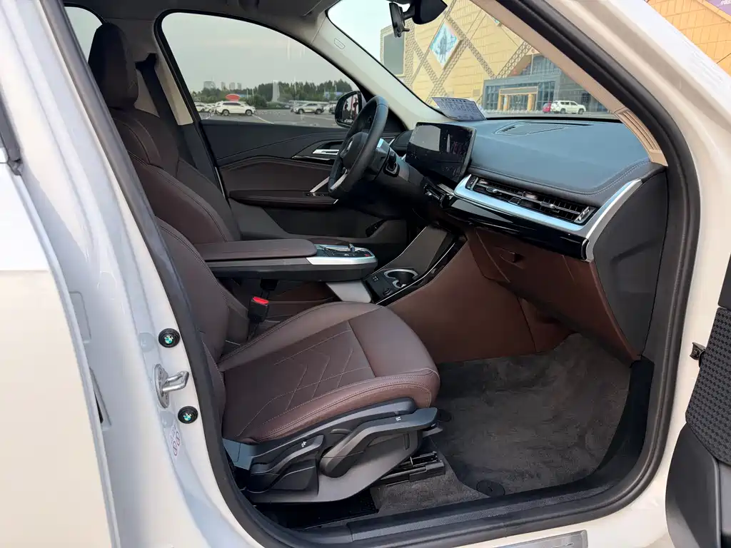 BMW X1 2024 — фото 16