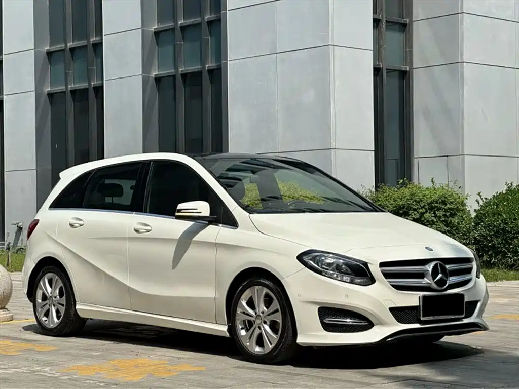 Mercedes-Benz B-Class 2017 — фото 6
