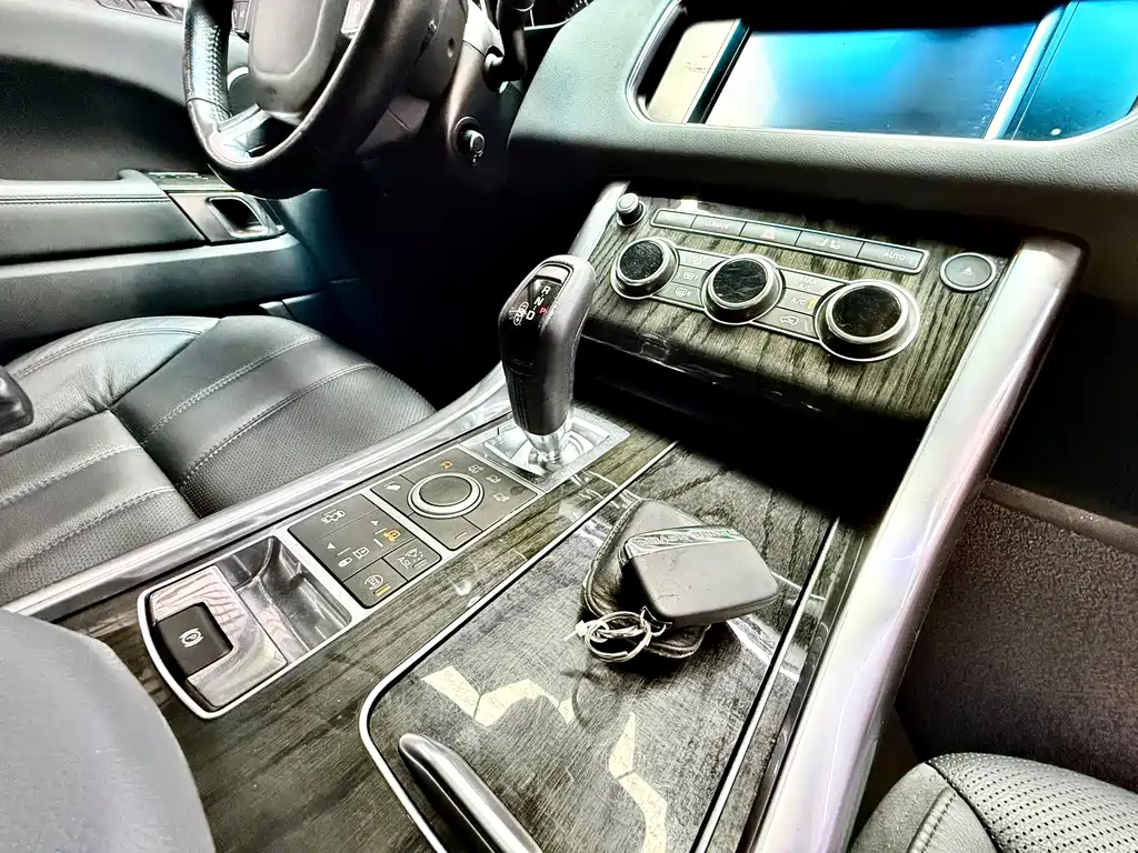 Land Rover Sport 2014 — фото 14