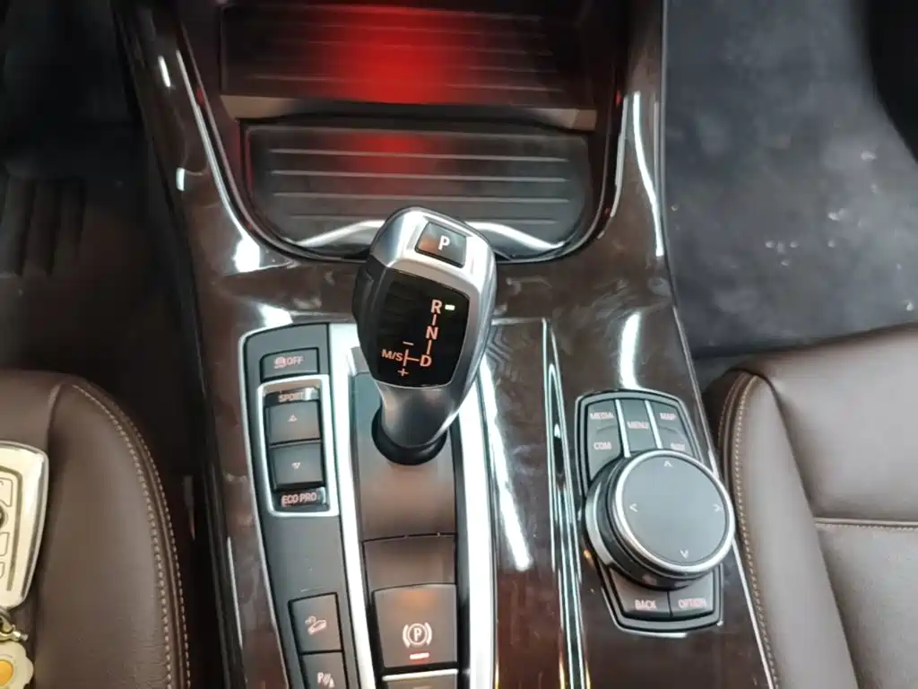 BMW X3 2018 — фото 14