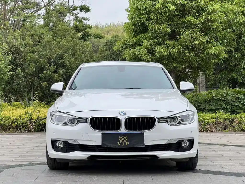 BMW 3 Series 2017 — фото 2