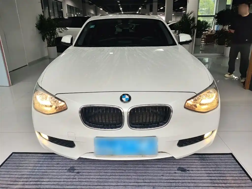 BMW 1 Series 2015 — фото 3