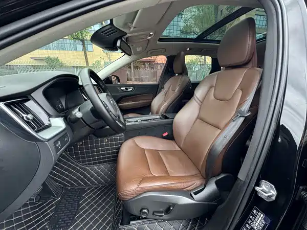 Volvo XC60 2019