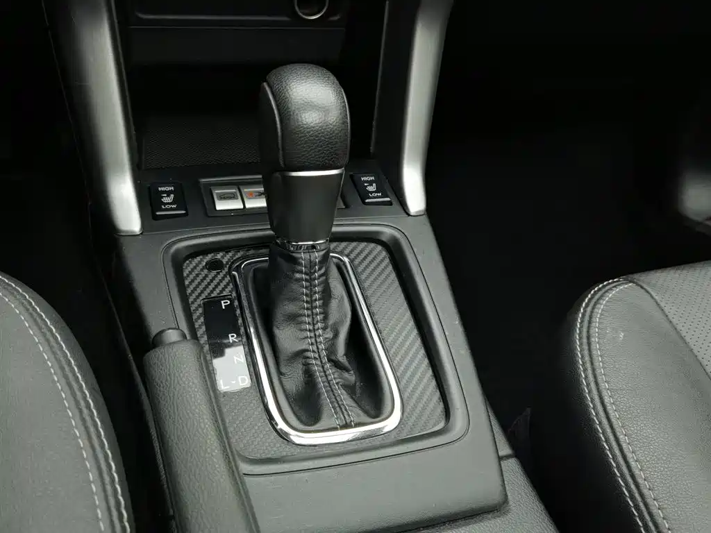 Subaru Forester 2014 — фото 13