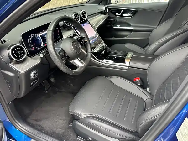 Mercedes-Benz C-Class 2023
