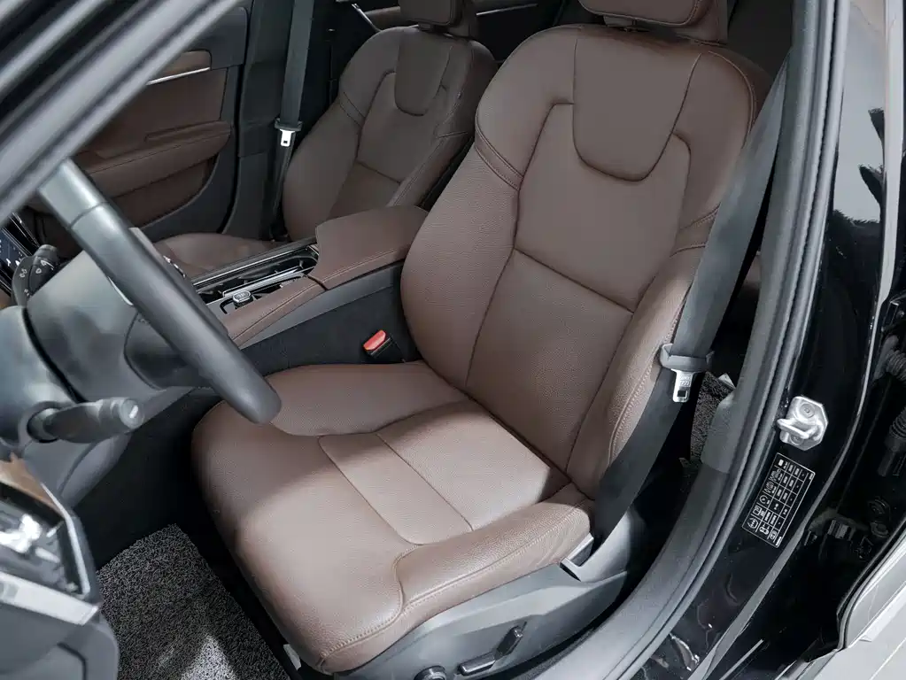 Volvo S90 2021 — фото 11