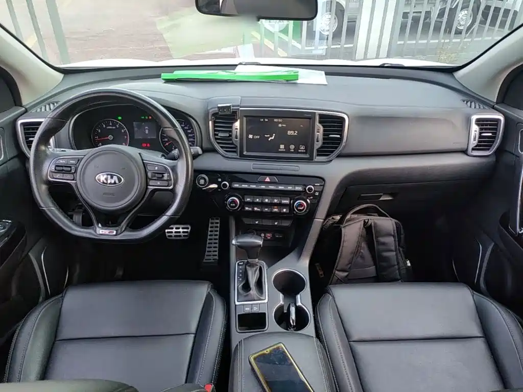 Kia KX5 2017 — фото 10