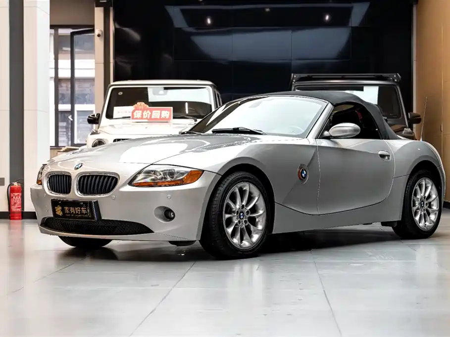 BMW Z4 2003 — фото 2