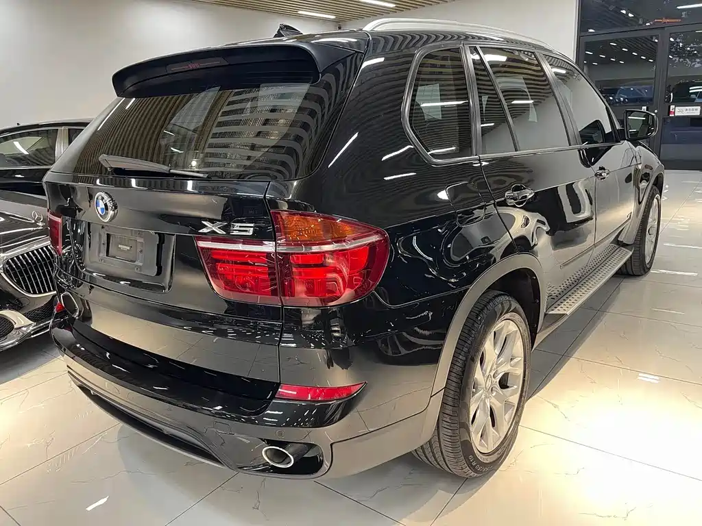 BMW X5 2012 — фото 3
