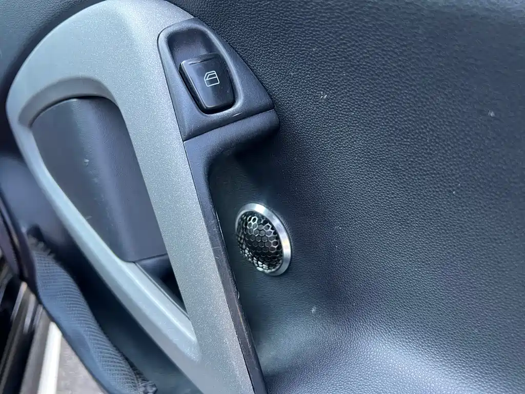 smart Fortwo 2014 — фото 10