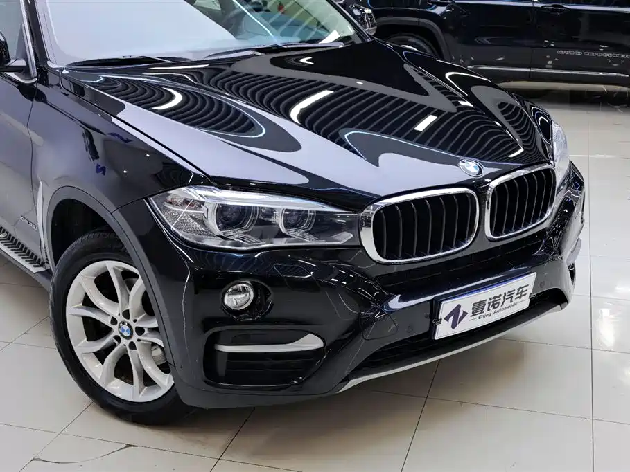 BMW X6 2016 — фото 11