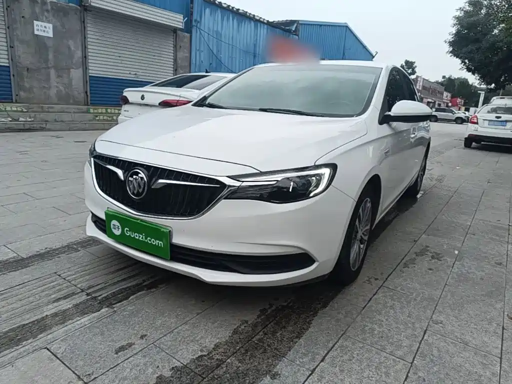 Buick Excelle 2019 — фото 1