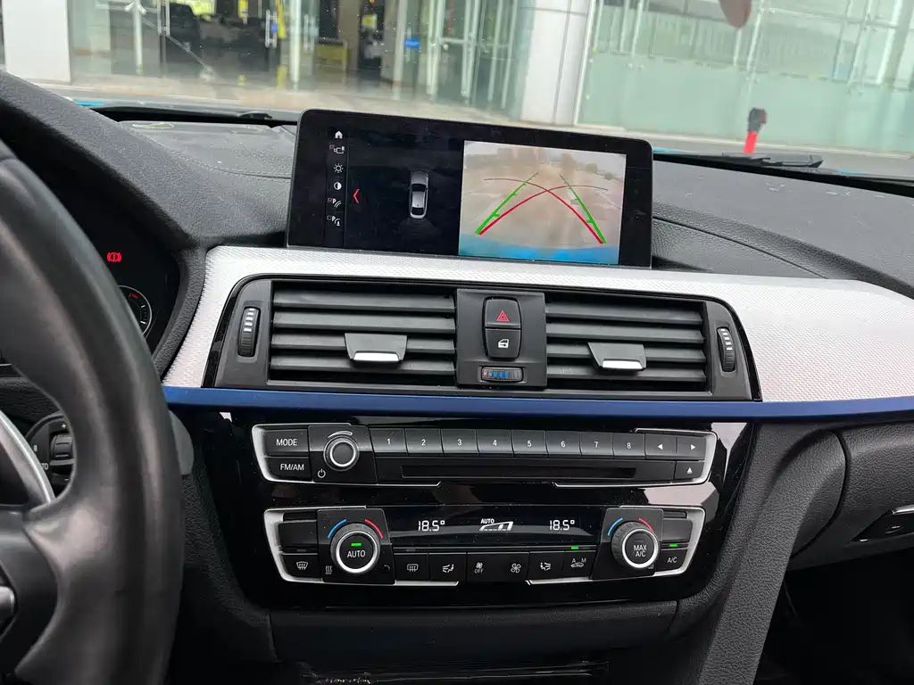 BMW 4 Series 2018 — фото 12