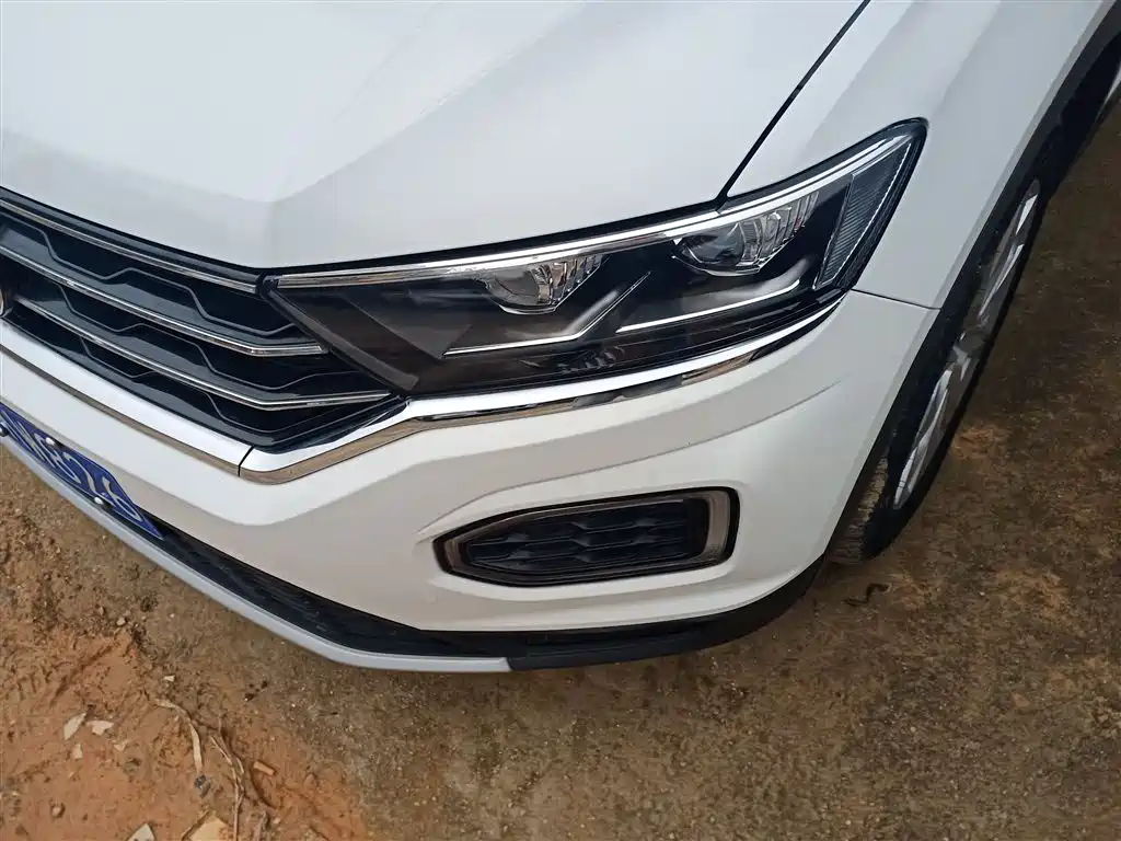 Volkswagen T-Roc 2021 — фото 18