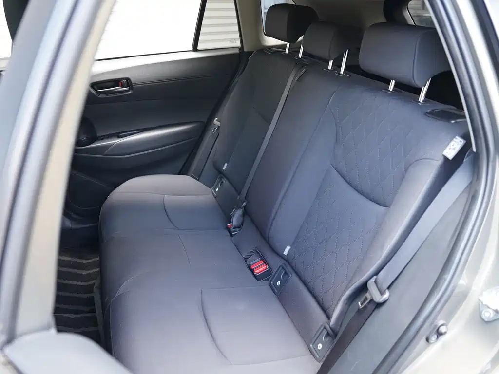 Toyota Corolla Cross 2022 — фото 24