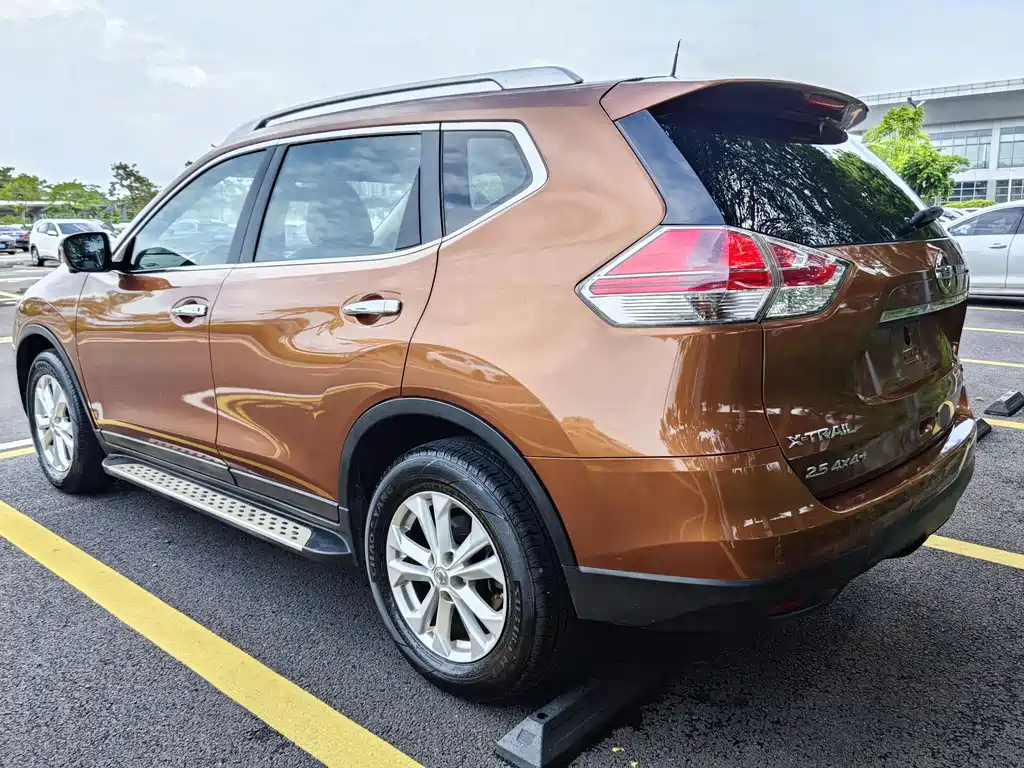 Nissan X-Trail 2014 — фото 6