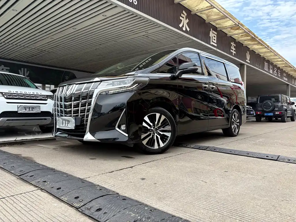 Toyota Alphard 2018