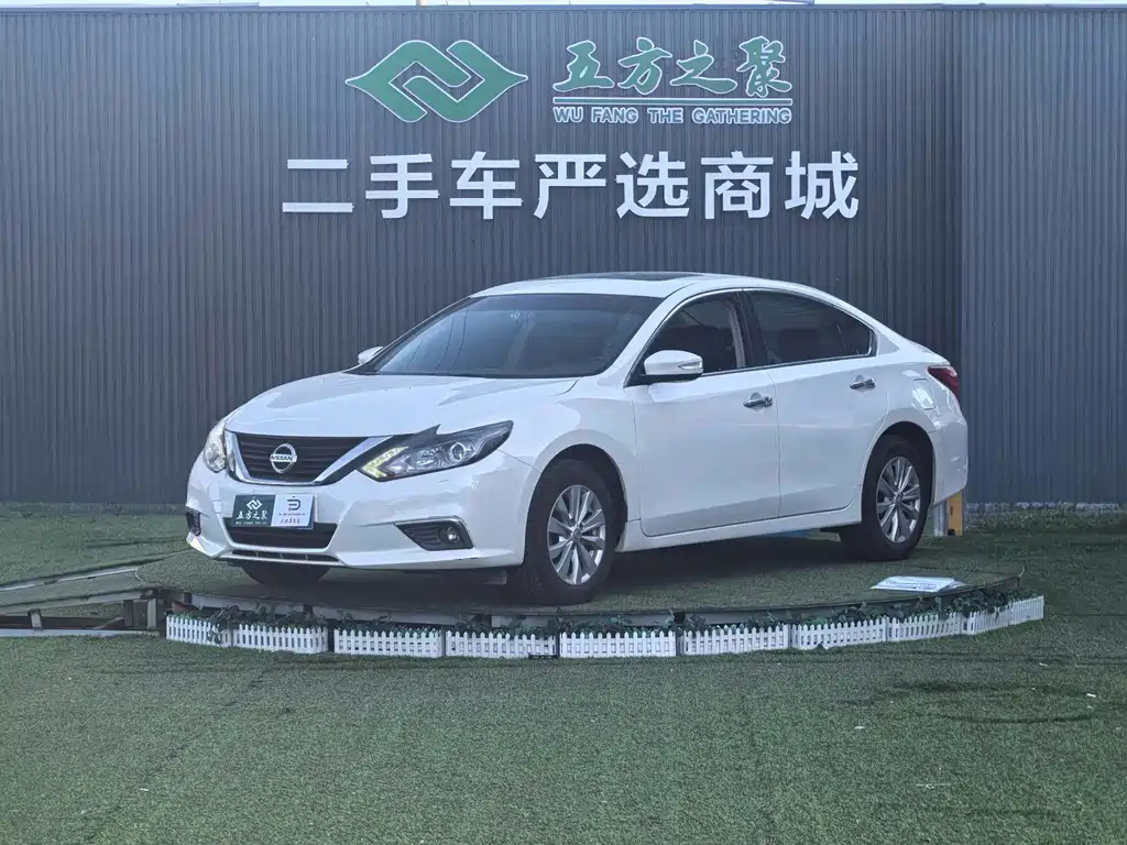 Nissan Teana 2017 — фото 1