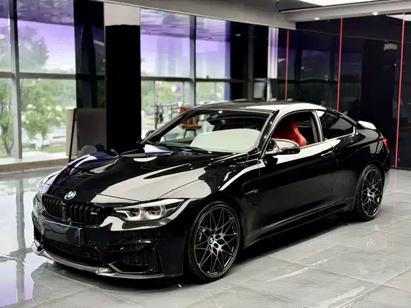 BMW M4 2019