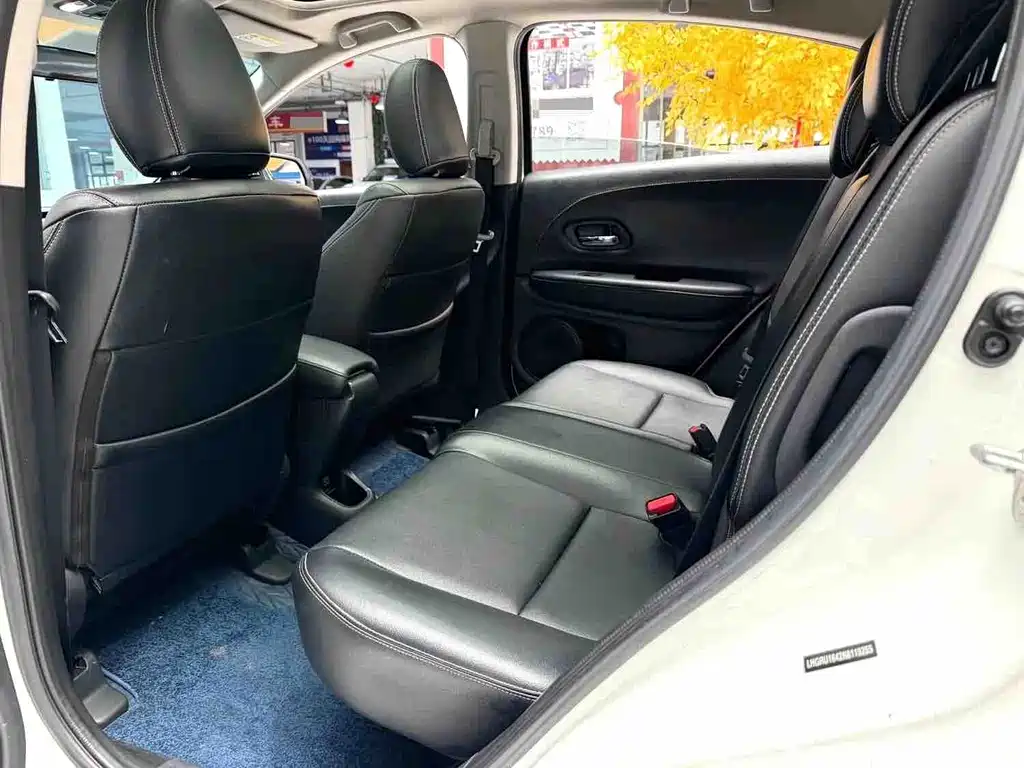 Honda Vezel 2022 — фото 10