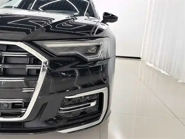 Audi A6L 2021