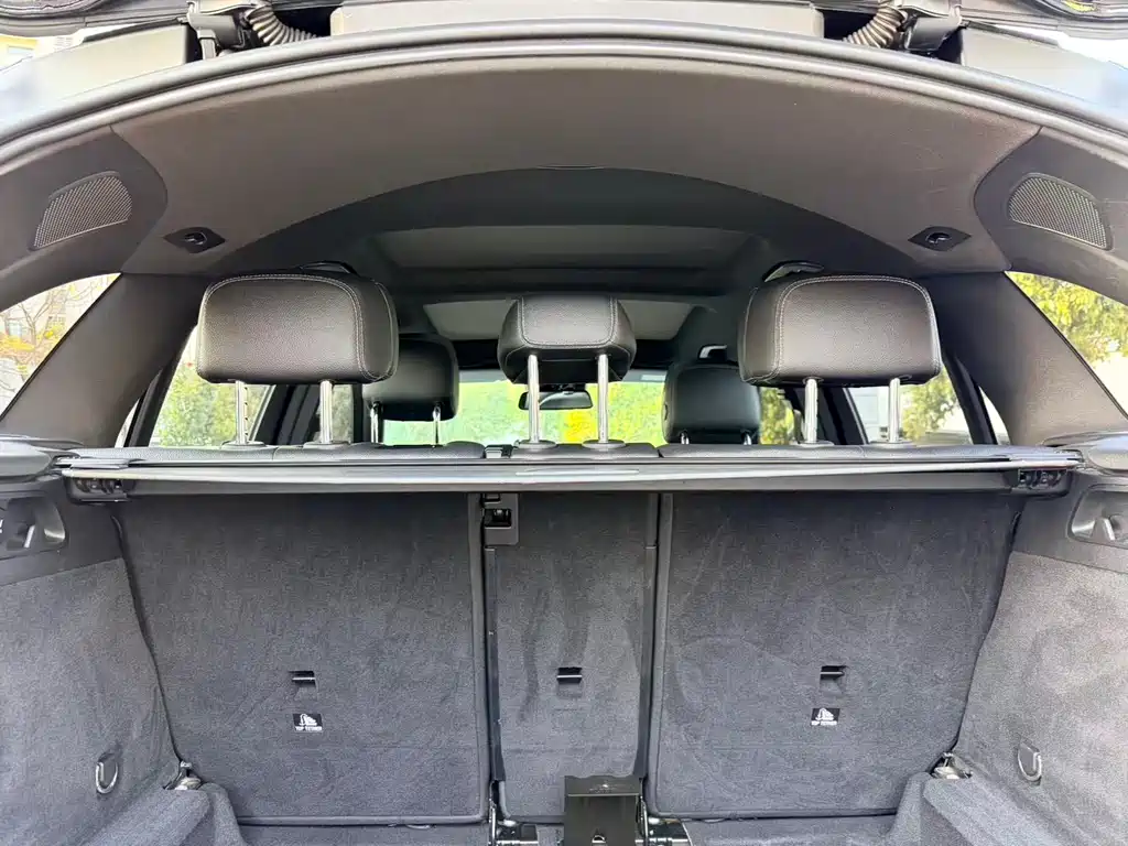 Mercedes-Benz GLC 2016 — фото 24
