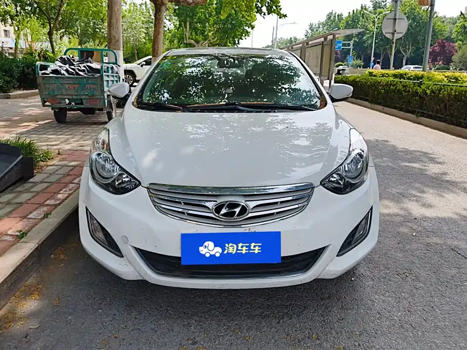 Hyundai Elantra Langdong 2014 — фото 2