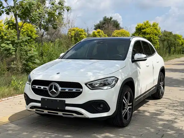 Mercedes-Benz GLA 2022