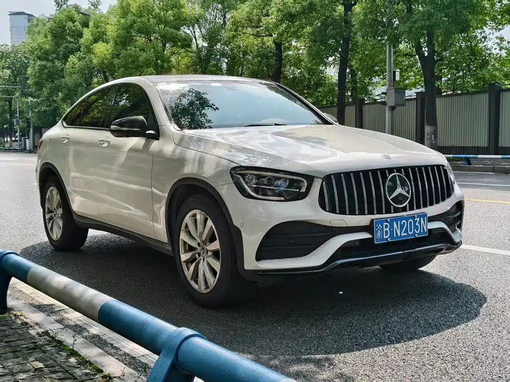 Mercedes-Benz GLC Coupe 2020 — фото 3