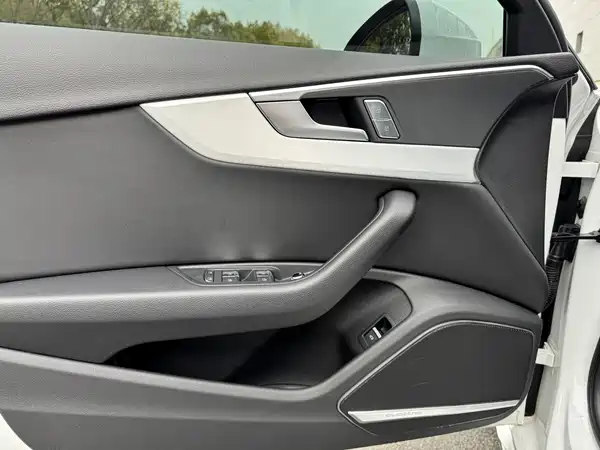 Audi A4L 2024