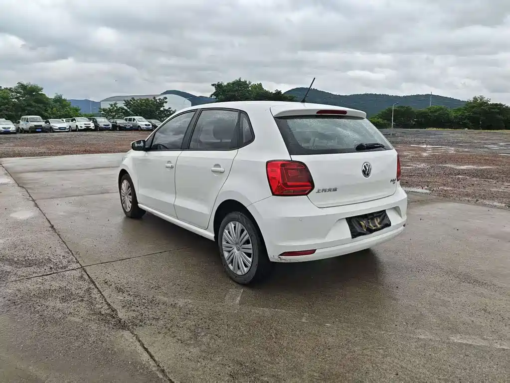 Volkswagen Polo 2019 — фото 10