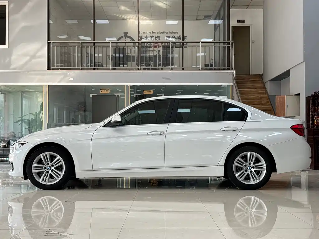 BMW 3 Series 2016 — фото 3