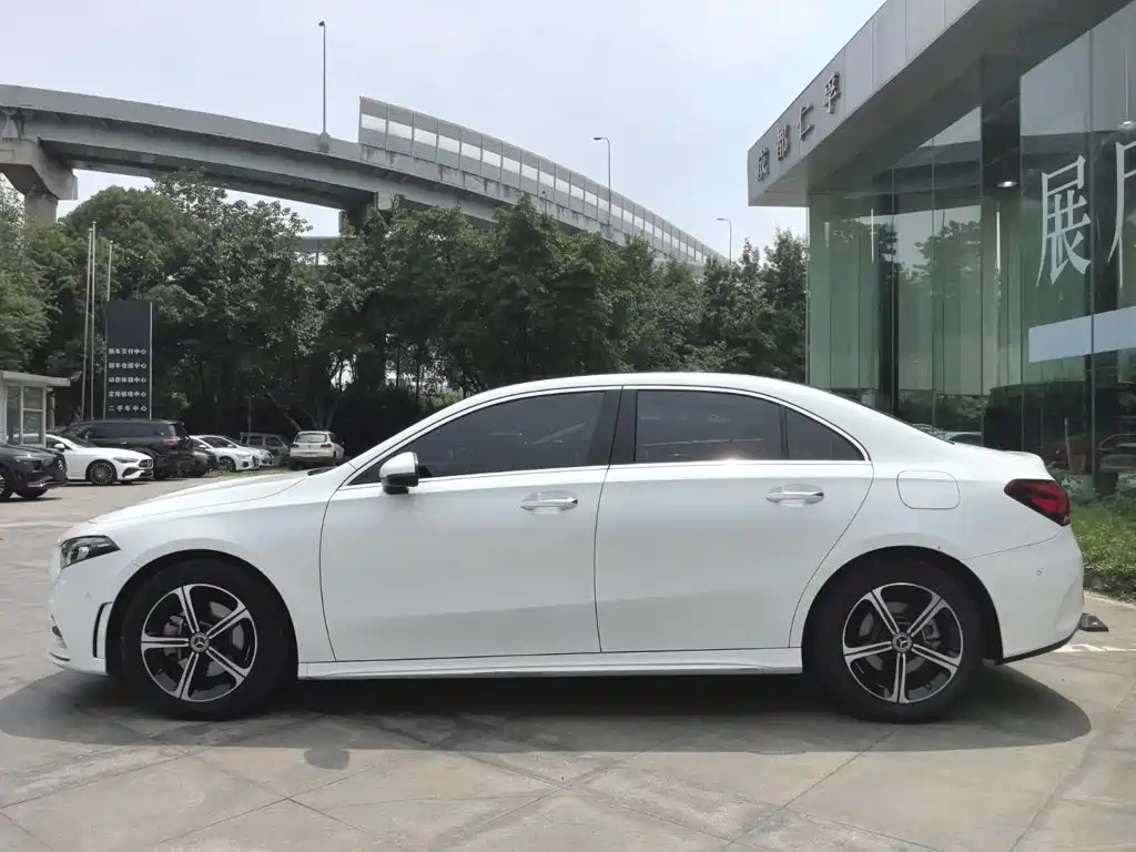 Mercedes-Benz A-Class 2023