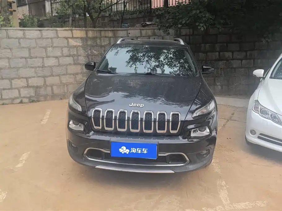 Jeep Cherokee 2017 — фото 2