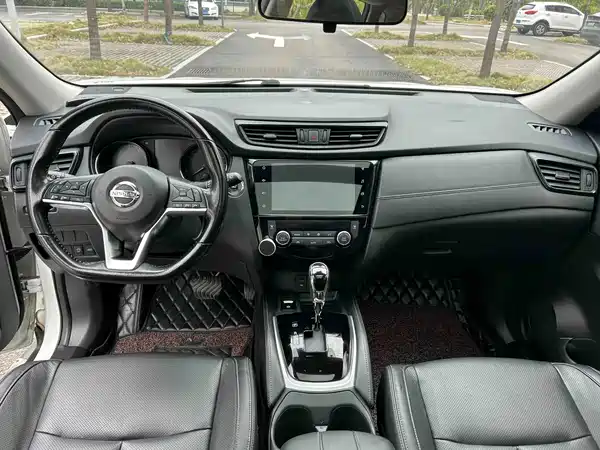 Nissan X-Trail 2021