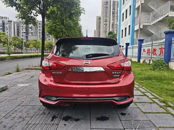 Nissan Tiida 2017